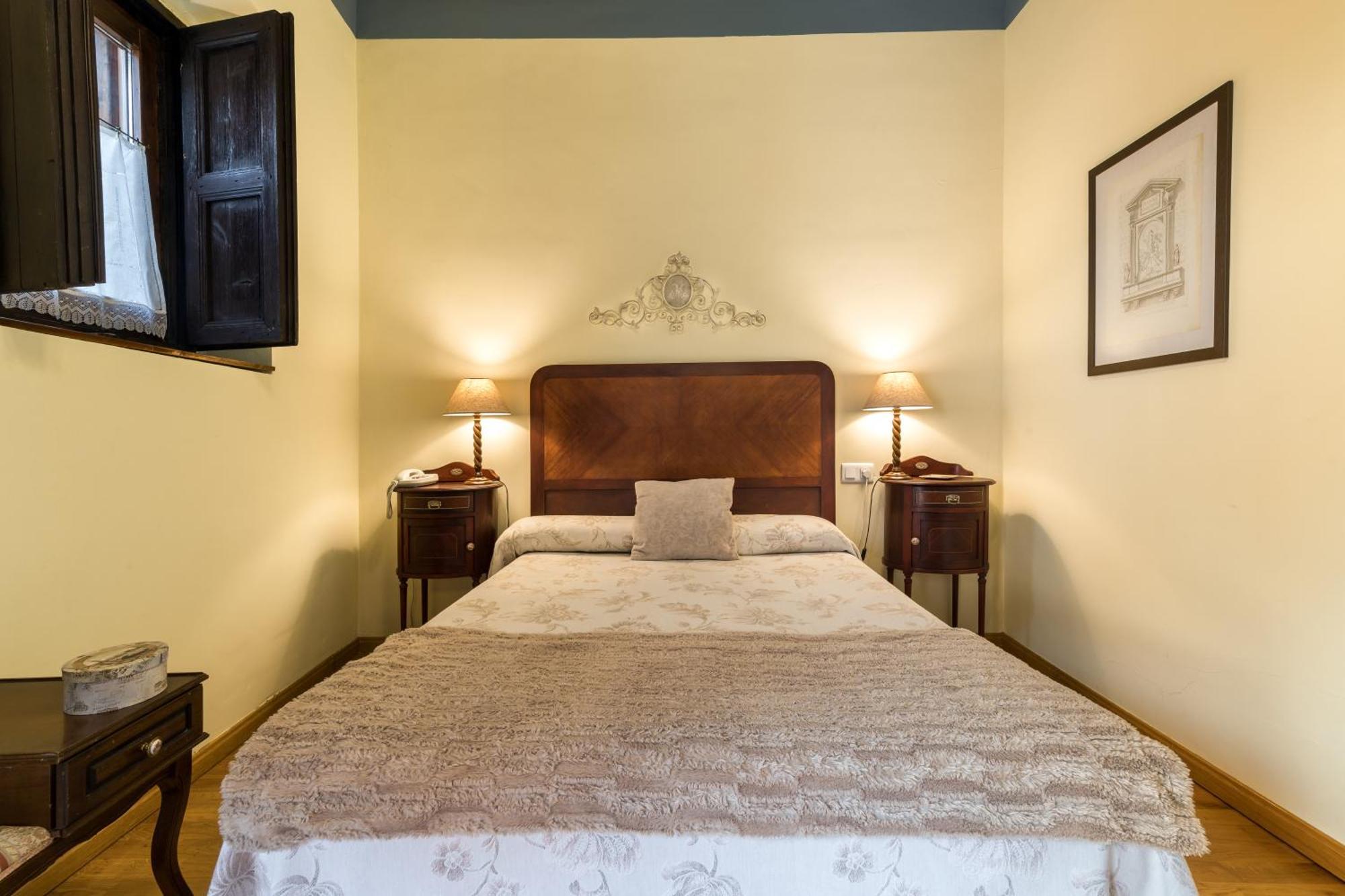 Hotel Los Leones - Adults Only Rubielos De Mora Exterior foto